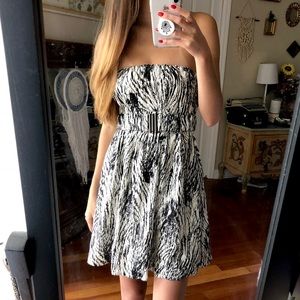 Black White Patterned Strapless Dress || S